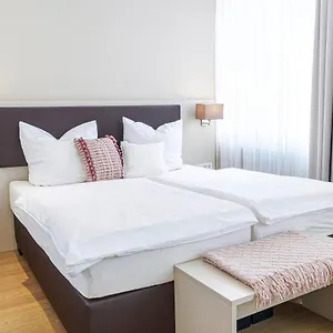 Otel Tante Alma's Koelner Köln