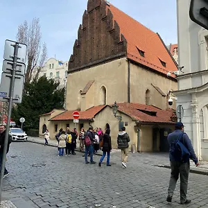 golem.praguehotelsweb.com/